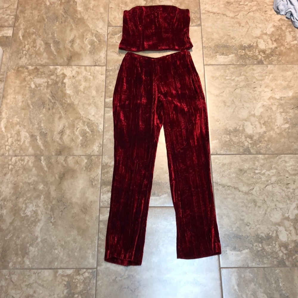 Red velvet 2 pic pant set